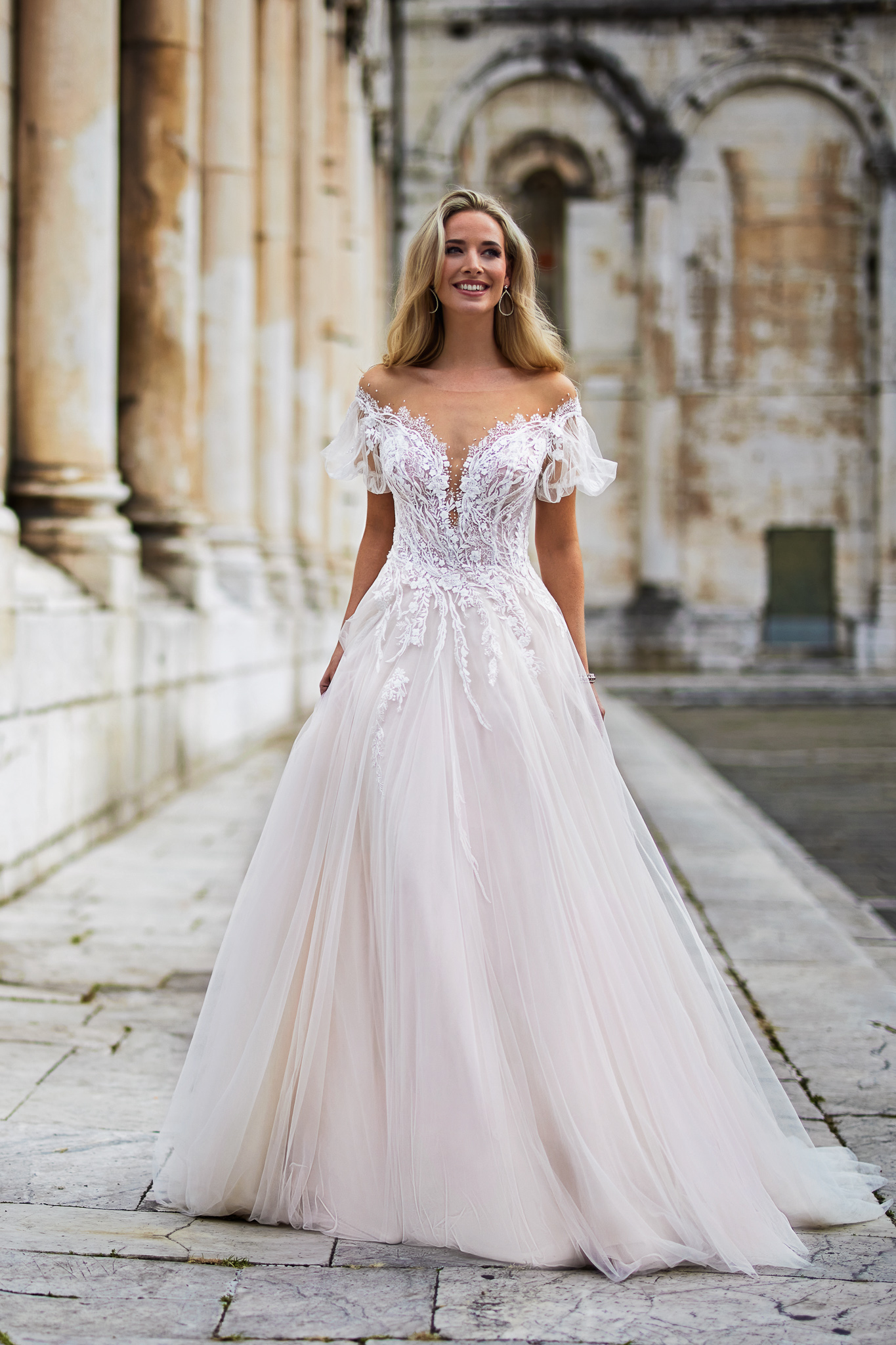 robe-de-mariee-romantique-boutique-mariage-bayonne-dentelle-pays basque-biarritz-anderea-princesse